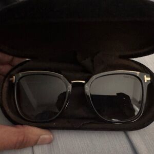 Authentic Tom Ford Sunglasses w/case